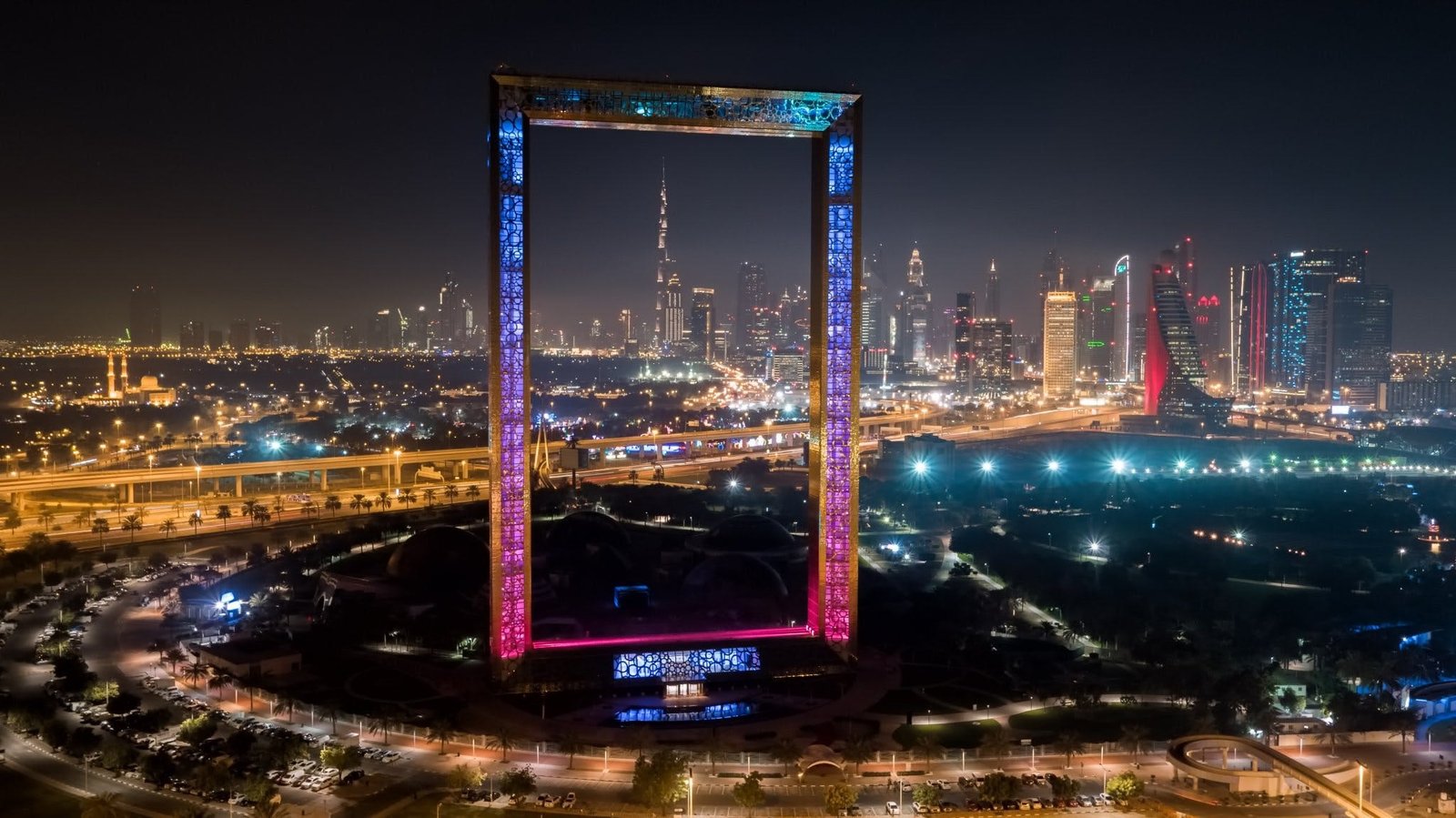 dubai frame